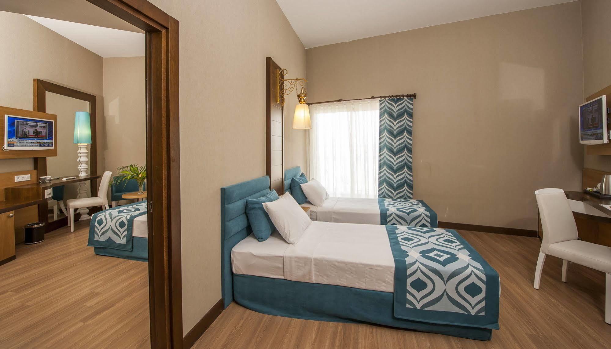 Dream World Resort & Spa Side Kültér fotó