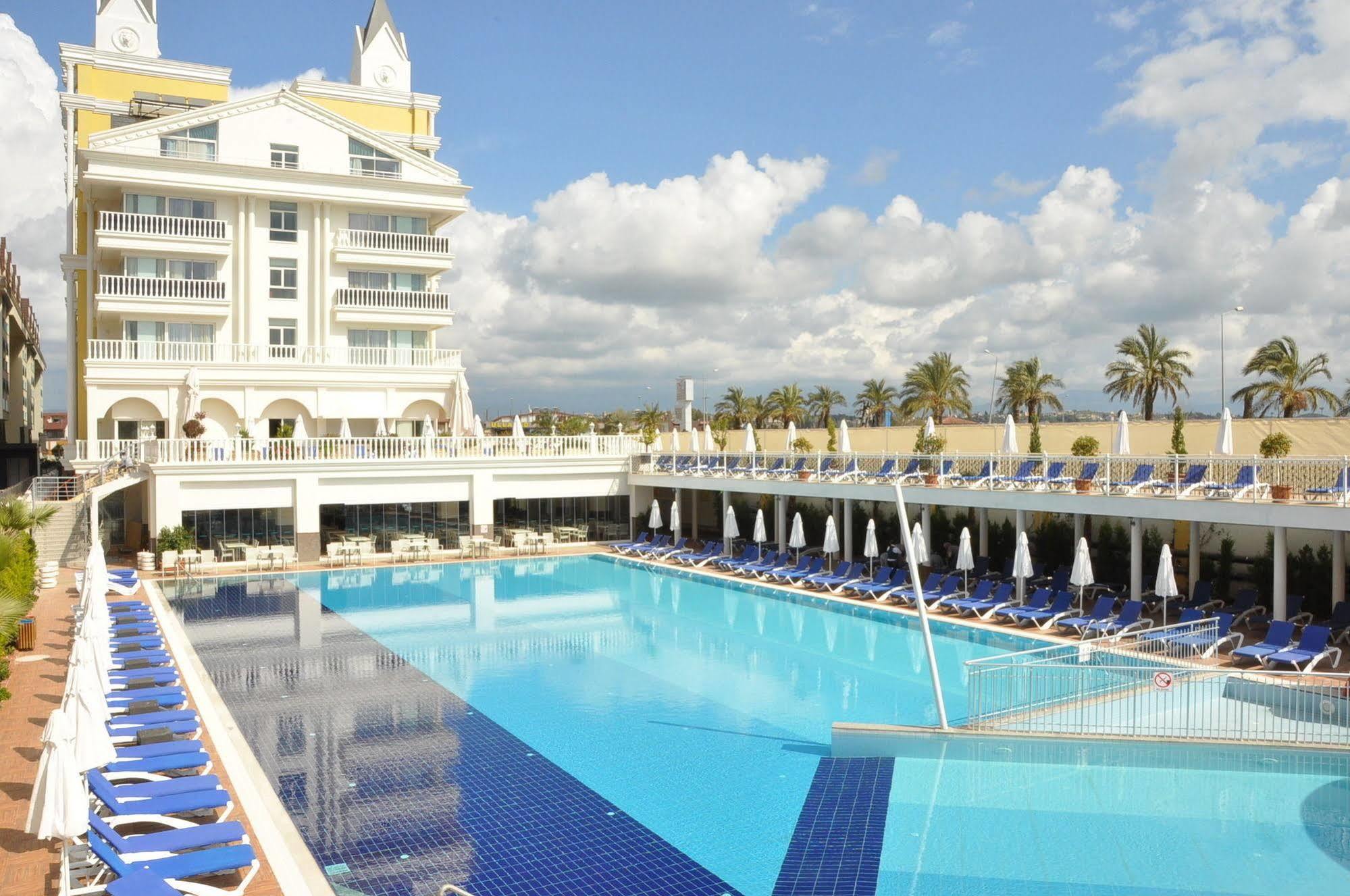 Dream World Resort & Spa Side Kültér fotó